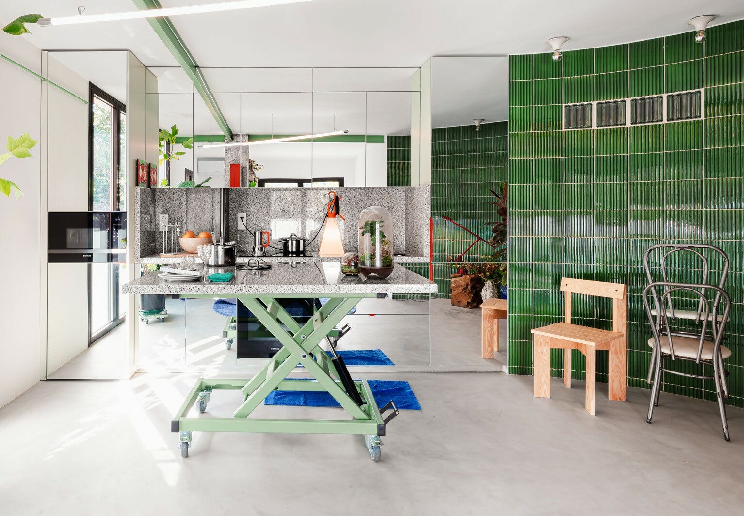 mesa fat felder termolacado en color verde