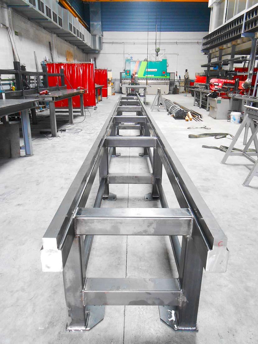 bancadas_metalicas_en_hernani_gipuzkoa_ibarkalde_caldereria.jpg