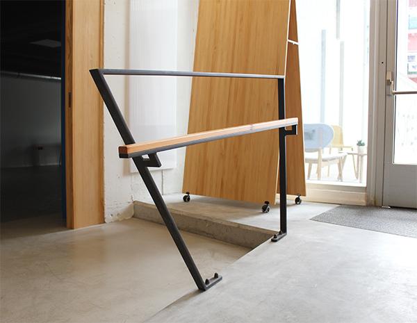 barandillas_de_hierro_y_madera_en_gipuzkoa_san_sebastian.jpg