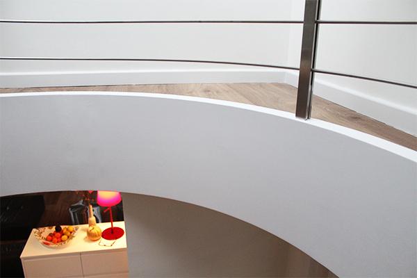 chapa_lateral_para_ocultar_el_forjado_en_escaleras_de_caracol_helicoidales.jpg