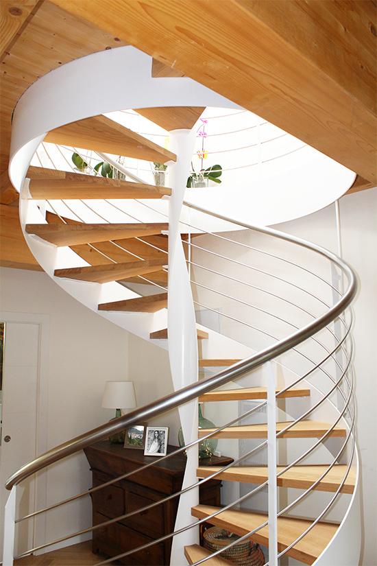 como_pintar_una_escalera_en_eibar_elgeta_gipuzkoa_ibarkalde.jpg