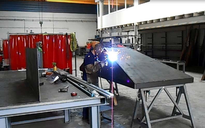 soldaduras en gipuzkoa para fabricar campanas de cocina y chimeneas metálicas