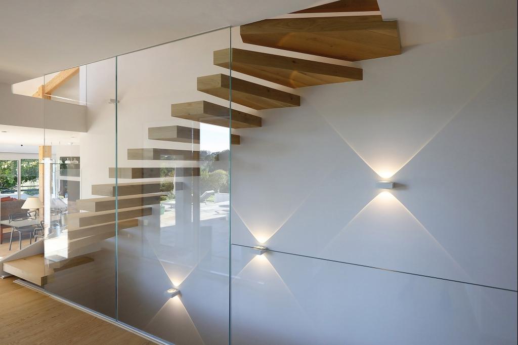 ejemplos_de_escaleras_cantilever_escaleras_de_lujo.jpg