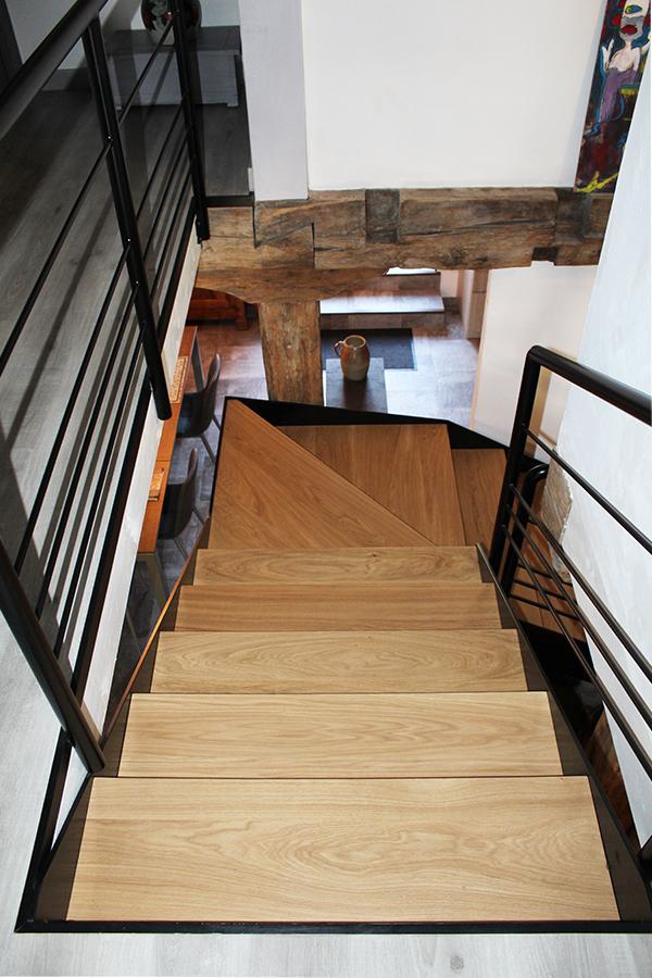 empresas_especialistas_en_escaleras_en_navarra_pamplona_etxalar.jpg