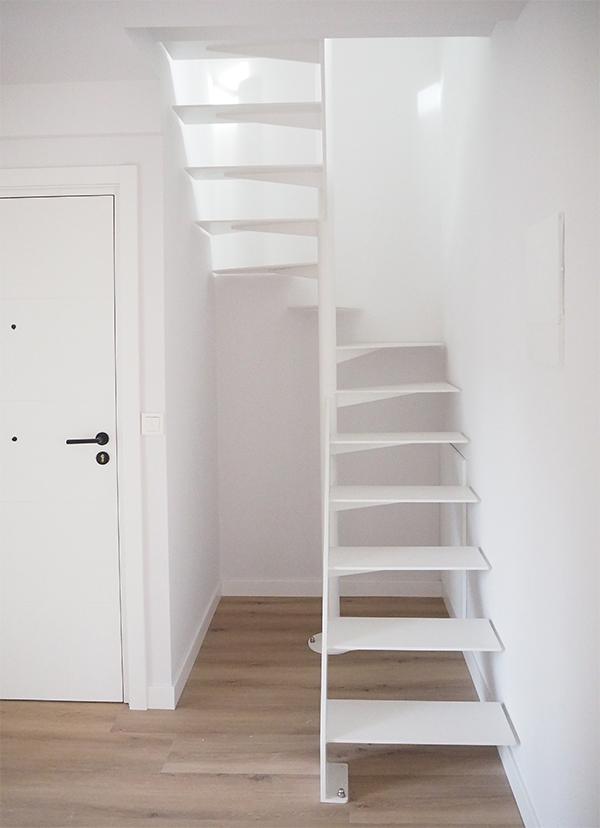 empresas_fabricantes_de_escaleras_en_donostia_san_sebastian_herrerias.jpg