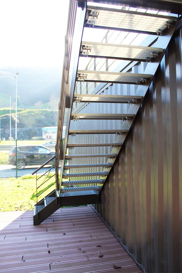 escalera_basoko_4.jpg