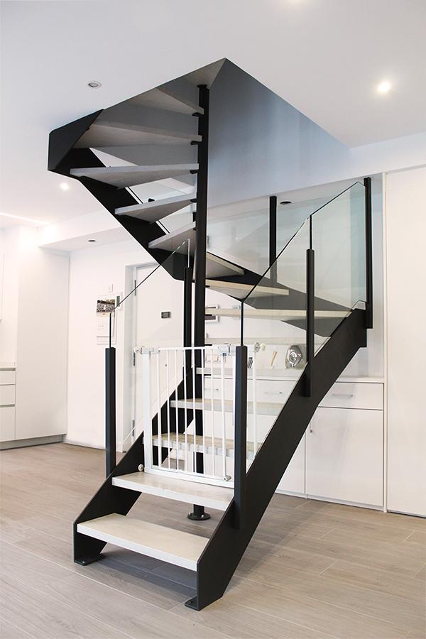 escalera_compensada_en_miramon.jpg