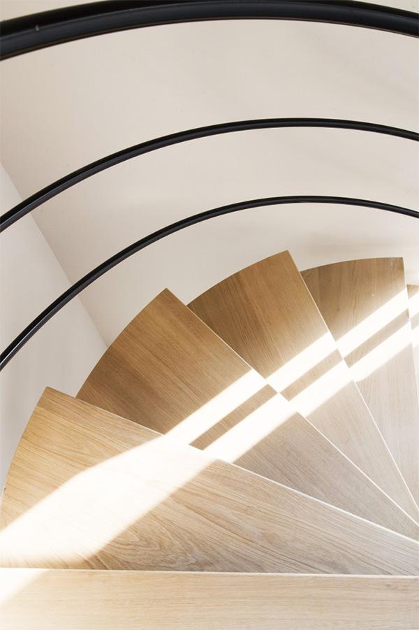 escalera_de_caracol_helicoidal_para_interiores_en_gipuzkoa_donostia.jpg