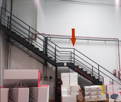 escalera_metalica_en_irun_reforma.jpg