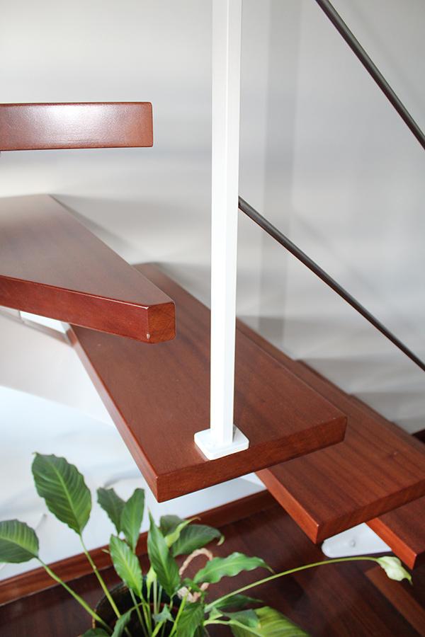 escaleras_a_medida_de_ibarkalde_fabricacion_y_montaje.jpg