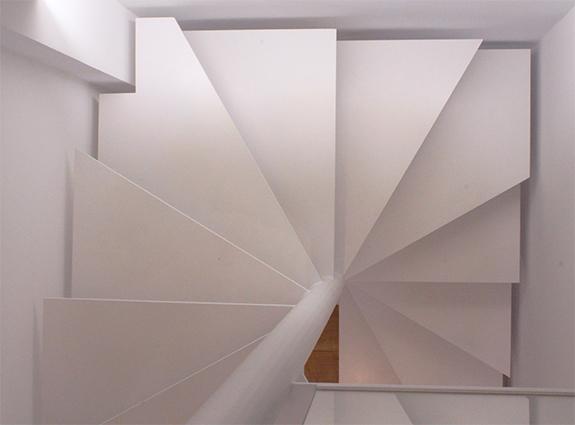 escaleras_a_medida_y_baratas_en_san_sebastian_donostia_modelo_salaberria.jpg