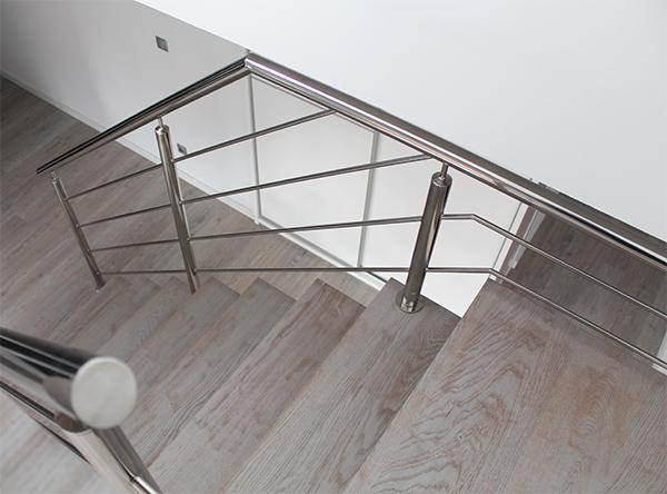 escaleras_en_miranda_de_ebro_con_peldaos_de_madera_escaleras_en_burgos.jpg