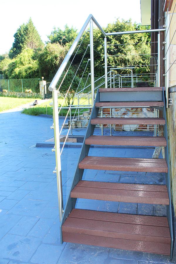 escaleras_en_urduliz_bizkaia_bilbao_para_exteriores.jpg