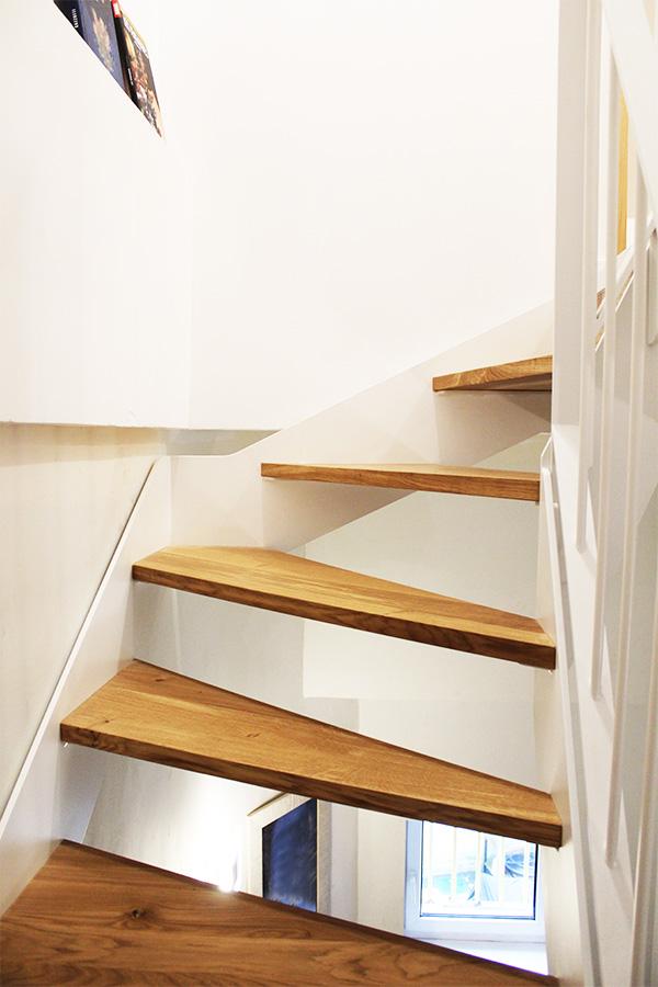 escaleras_metalicas_de_madera_y_metal_en_irun_gipuzkoa.jpg