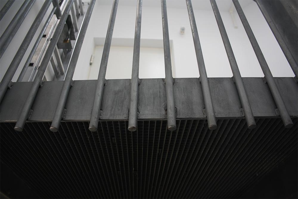 escaleras_metalicas_en_biarritz_para_interior_de_edificio_en_acero_galvanizado.jpg