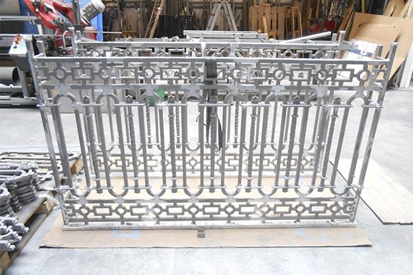 fabricacion_de_barandillas_de_aluminio_hotel_londres_donostia_san_sebastian.jpg