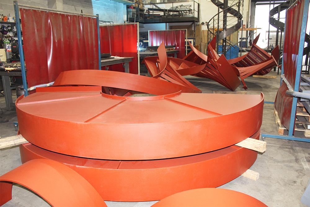 fabricacion_de_conjunto_de_12_escaleras_metalicas_helicoidales_interiores_en_gipuzkoa_para_zaragoza_navarra_pais_vasco.jpg