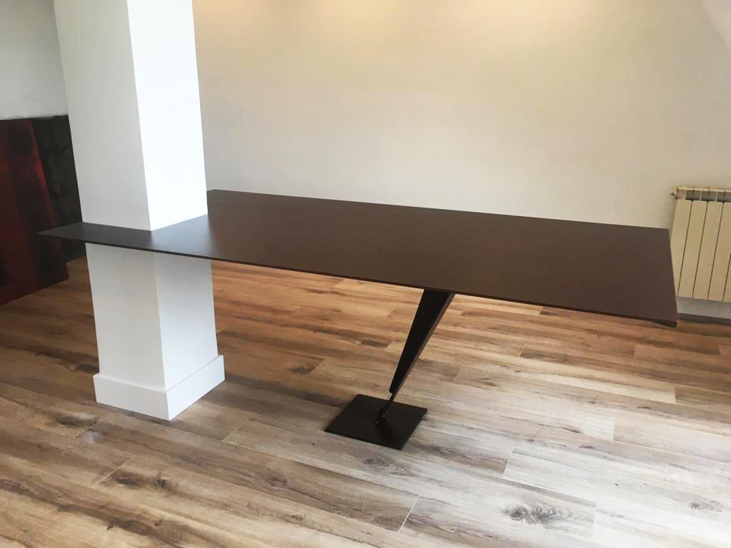fabricacion_y_montaje_de_mesa_de_acero_corten_en_donostia.jpg