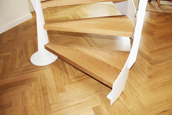 fabricantes_de_escaleras_con_estructura_metalica_y_madera_en_elgeta_eibar_elgoibar_gipuzkoa.jpg