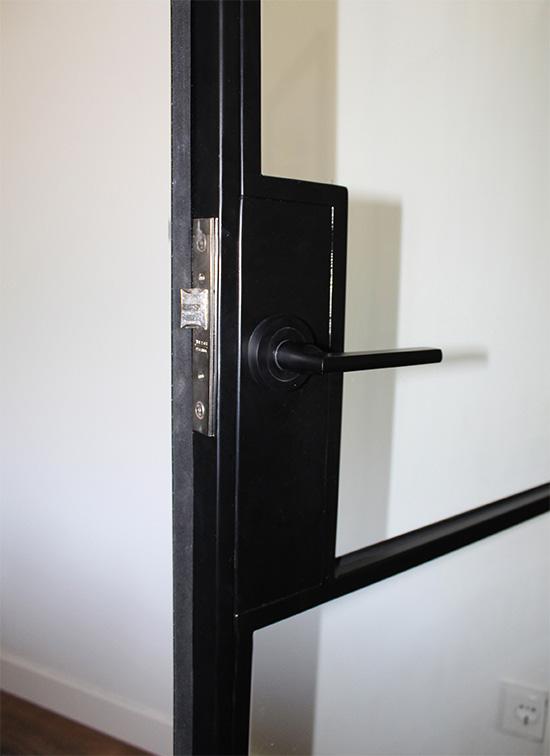 fabricantes_de_puertas_interiores_con_vidrio_y_cristal.jpg