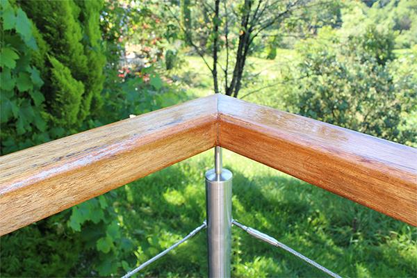 fotografias_de_barandillas_con_pasamanos_de_madera_en_bilbao_bizkaia.jpg