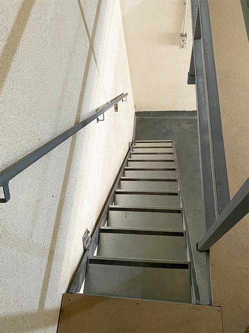 fotografias_de_entreplantas_metalicas_a_medida_en_gipuzkoa_especialistas.jpg