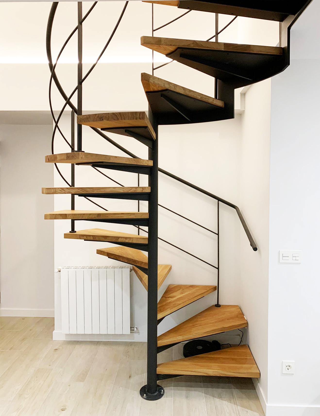 herreria_en_oiartzun_fabricante_de_escaleras_metalicas_con_madera.jpg