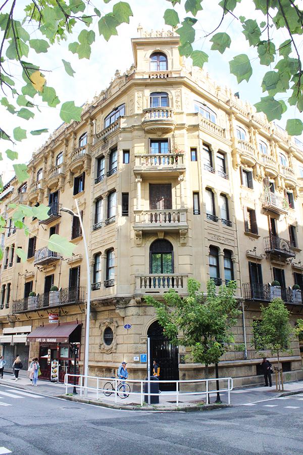 herreria_en_san_sebastian_donostia_restauracion_y_reparacion_de_puertas.jpg