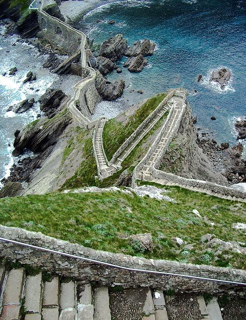 Escaleras de San Juan de Gaztelugatxe, en Bemeo.
