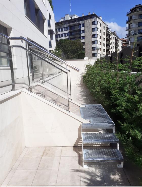 peldanos_de_tramex_para_solucion_de_escalera.jpg