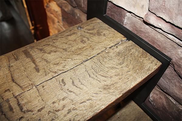 peldao_de_madera_antigua_para_escalera_compensada_en_hernani_euskadi_gipuzkoa.jpg