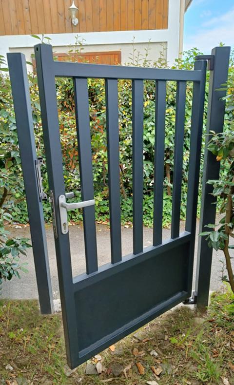 puerta_cancela_en__en_acero_y_termolacada.jpg