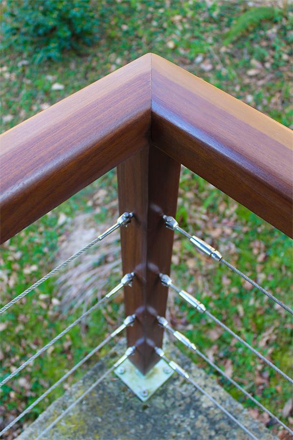 que_tipo_de_madera_se_puede_colocar_en_exteriores_madera_iroko.jpg