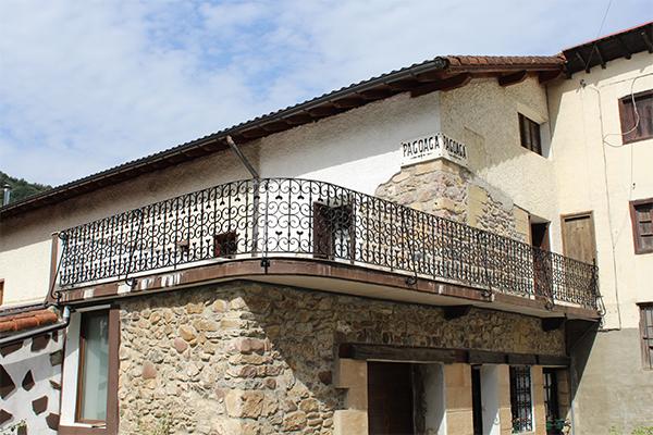 restauracion_de_barandillas_en_pagoaga_hernani_rehabilitacion.jpg