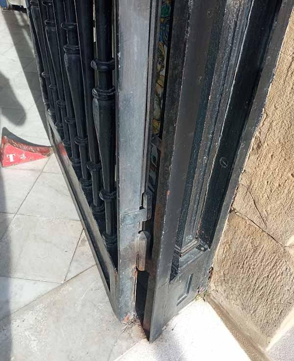 saneamiento_de_puertas_en_san_sebastian_donostia_easo_31.jpg