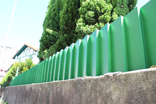 vallado_lamas_en_san_sebastian_donostia_color_verde.jpg